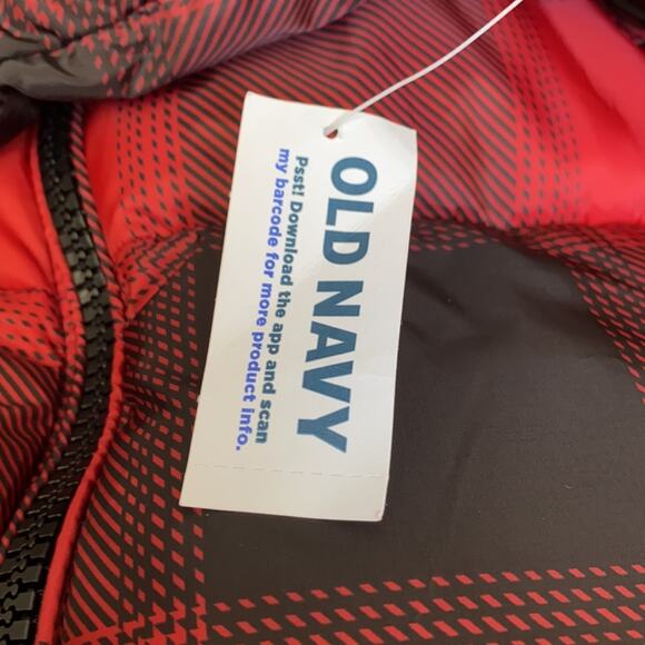 Old Navy Red Plaid Water Resistant Frost Free Short Puffer - Picture 7 of 9